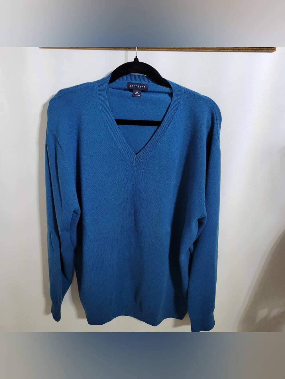 Lands' End Men’s 100% Cashmere Blue Teal V-Neck Pullover Sweater, Size XL